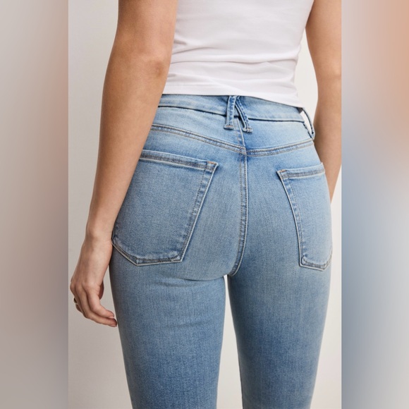 NWT • Good American Always Fits Good Classic Slim Straight Jeans • Fits 6-12 - Picture 6 of 16